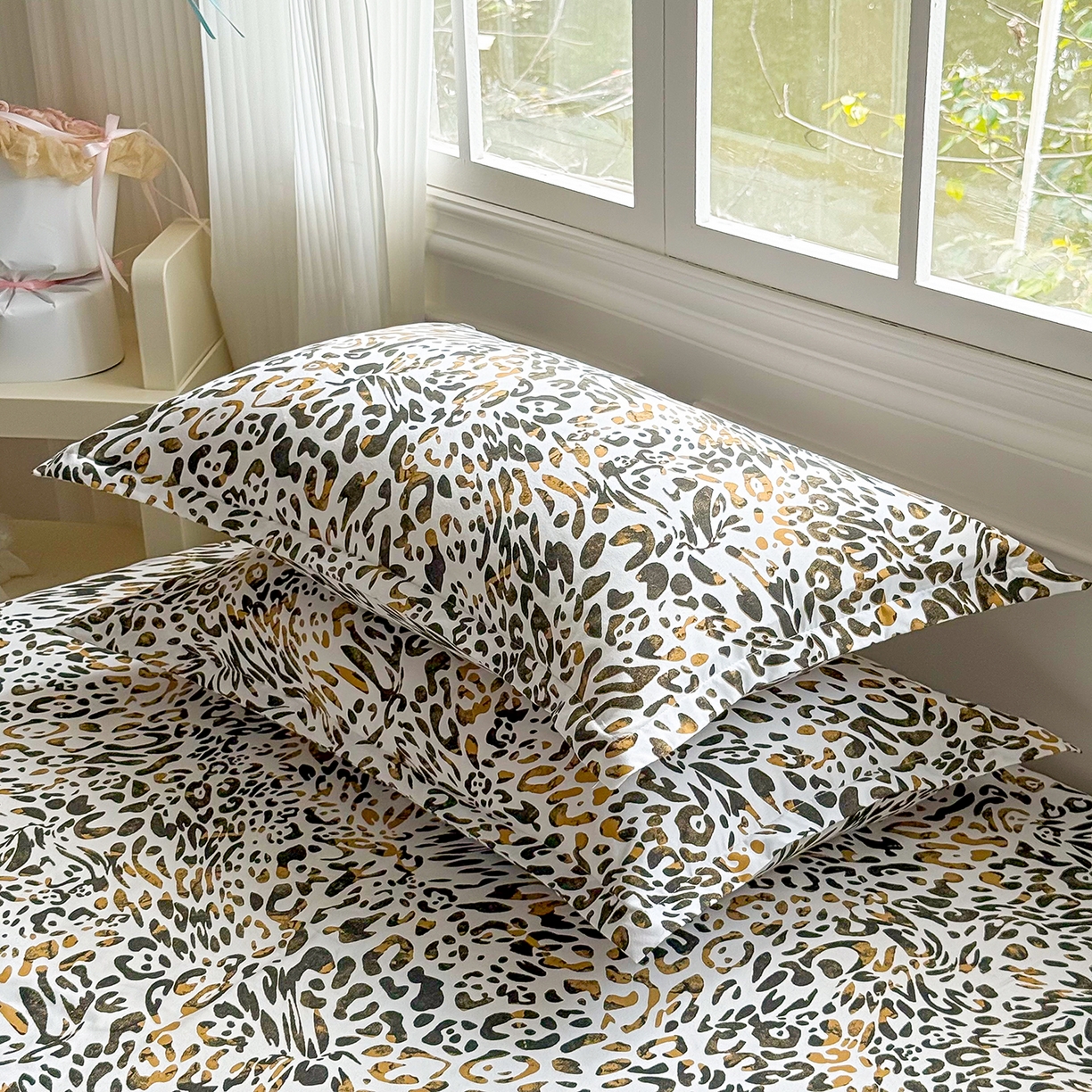 91家纺网 家纺一手货源 找家纺 梵巢 家纺芦荟棉枕套磨毛化纤枕套48*74cm 虎虎生威