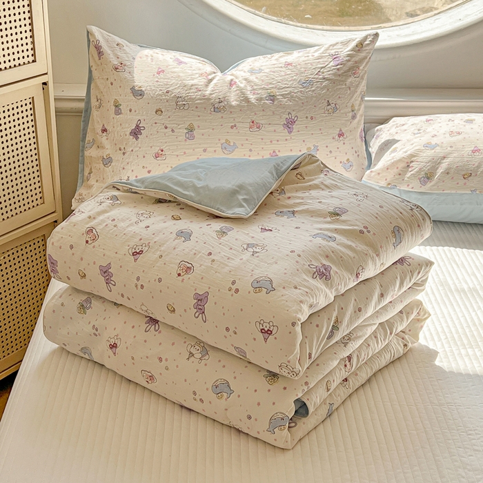 91家纺网 家纺一手货源 找家纺 苏羿家纺 2026春夏新款亲肤水洗棉印花夏被空调被夏凉被被子被芯 动物宴会