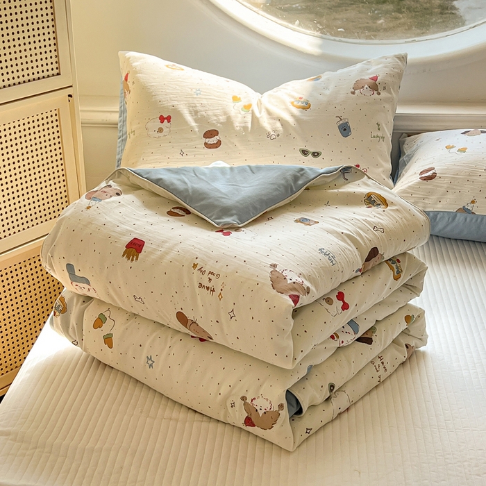 91家纺网 家纺一手货源 找家纺 苏羿家纺 2026春夏新款亲肤水洗棉印花夏被空调被夏凉被被子被芯 萌趣小狗