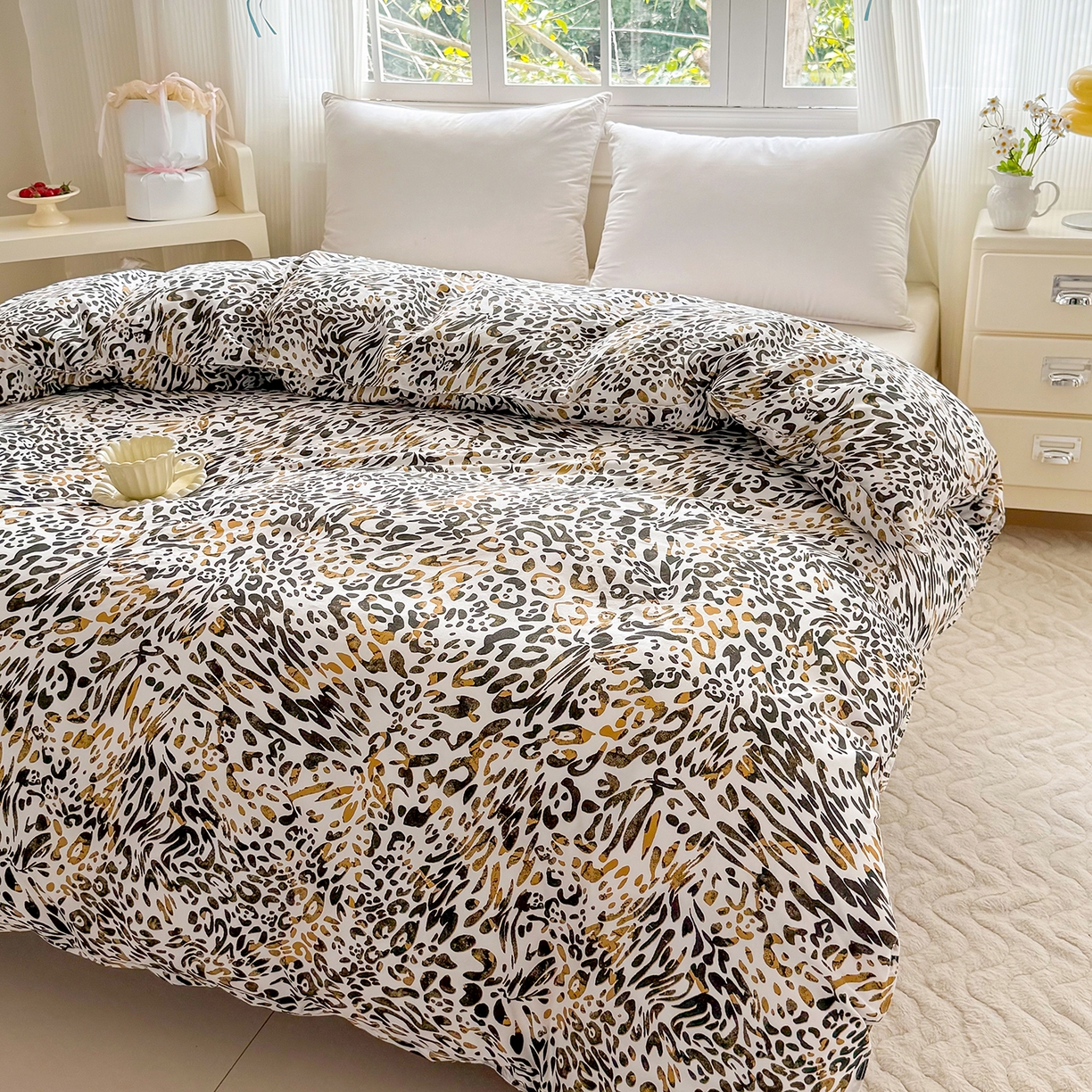 91家纺网 家纺一手货源 找家纺 梵巢家纺 芦荟棉被套，被罩化纤被套 虎虎生威