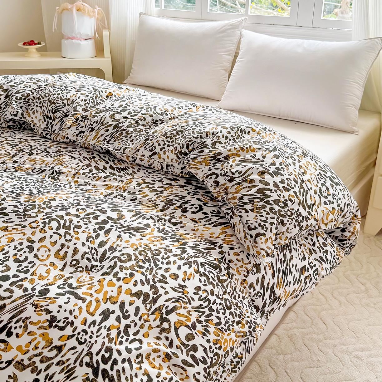 91家纺网 家纺一手货源 找家纺 梵巢家纺 芦荟棉被套，被罩化纤被套 虎虎生威