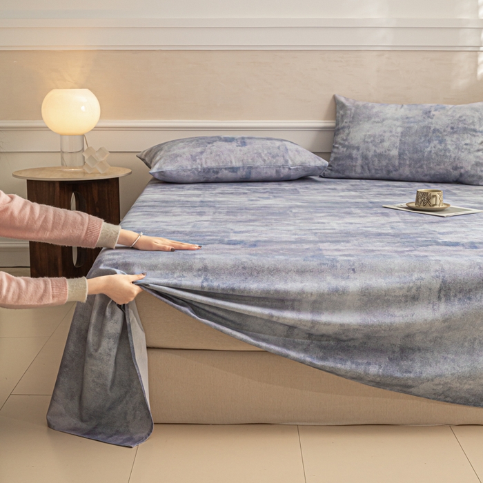 91家纺网 家纺一手货源 找家纺 爱彼家纺 2026新款纯棉提花A类新款老粗布夏季凉席单床单床单三件套-提花系列一 全棉提花-烟蓝石影