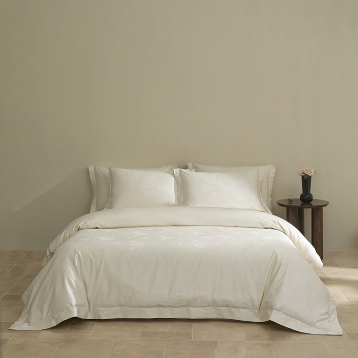 91家纺网 家纺一手货源 找家纺 欧乐蒂 2026新款亲肤棉提花四件套竹影系列 竹影-白昔