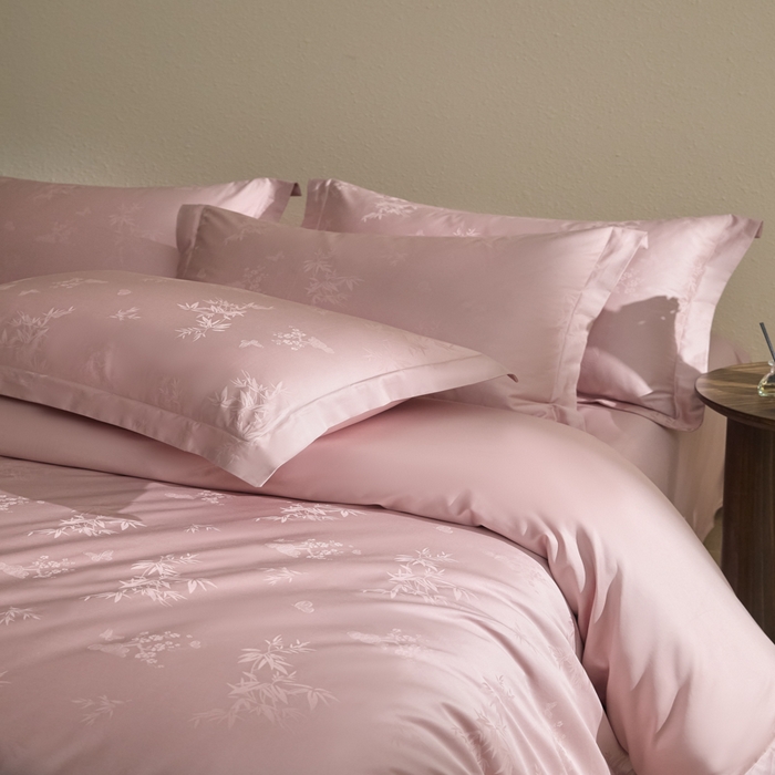 91家纺网 家纺一手货源 找家纺 欧乐蒂 2026新款亲肤棉提花四件套竹影系列 竹影-胭脂