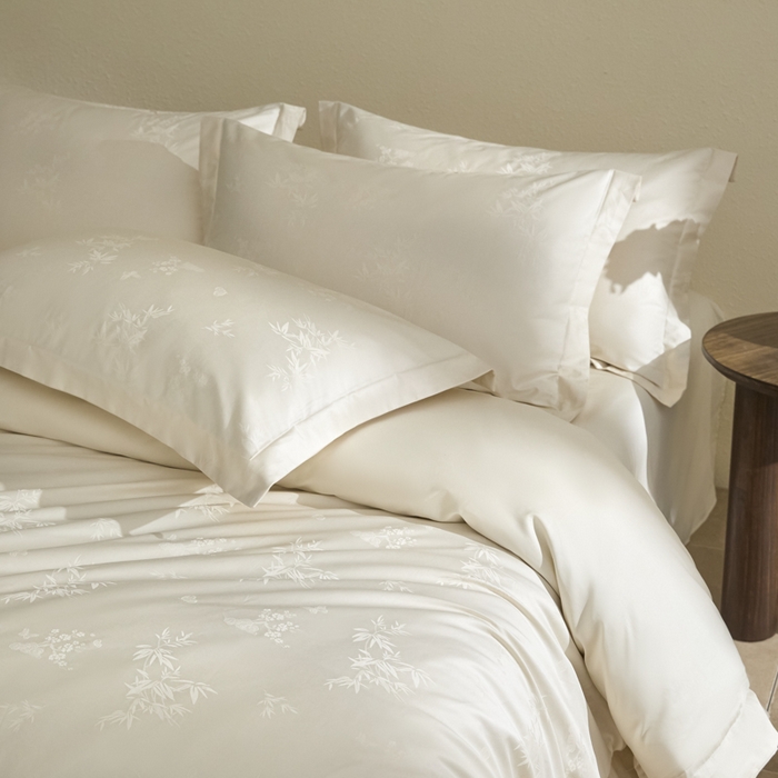 91家纺网 家纺一手货源 找家纺 欧乐蒂 2026新款亲肤棉提花四件套竹影系列 竹影-白昔