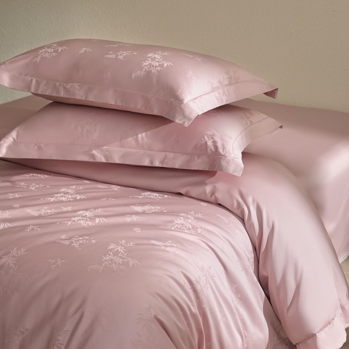 91家纺网 家纺一手货源 找家纺 欧乐蒂 2026新款亲肤棉提花四件套竹影系列 竹影-胭脂