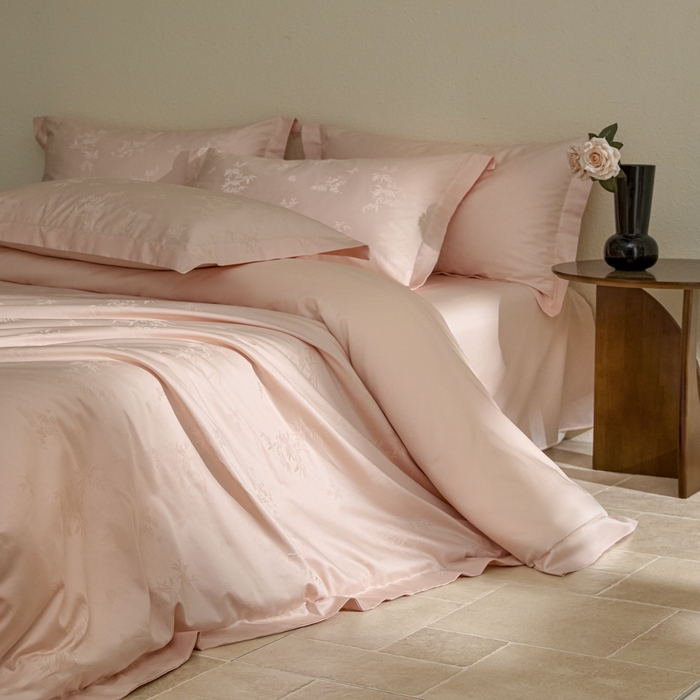 91家纺网 家纺一手货源 找家纺 欧乐蒂 2026新款亲肤棉提花四件套竹影系列 竹影-粉玉