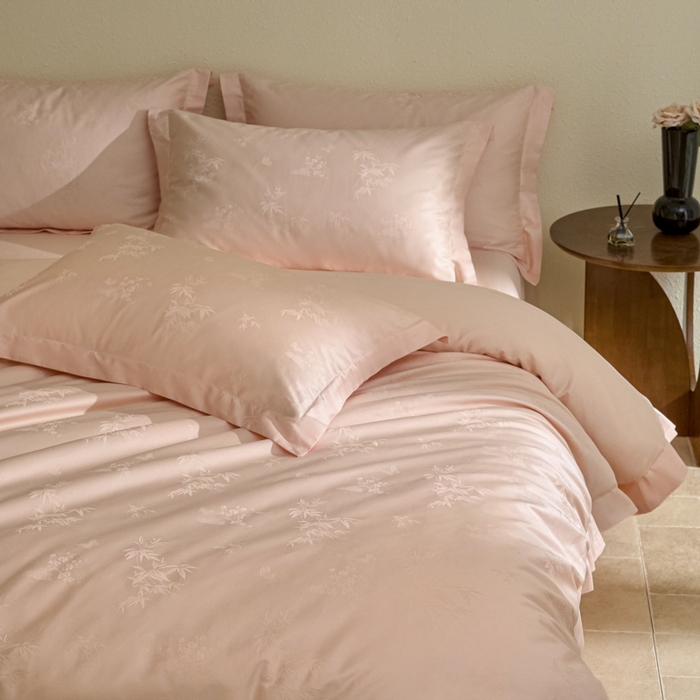 91家纺网 家纺一手货源 找家纺 欧乐蒂 2026新款亲肤棉提花四件套竹影系列 竹影-粉玉