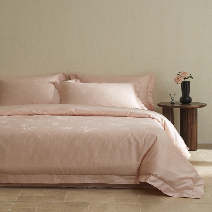 91家纺网 家纺一手货源 找家纺 欧乐蒂 2026新款亲肤棉提花四件套竹影系列 竹影-粉玉