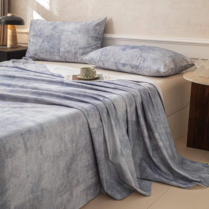 91家纺网 家纺一手货源 找家纺 爱彼家纺 2026新款纯棉提花A类新款老粗布夏季凉席单床单床单三件套-提花系列一 全棉提花-烟蓝石影