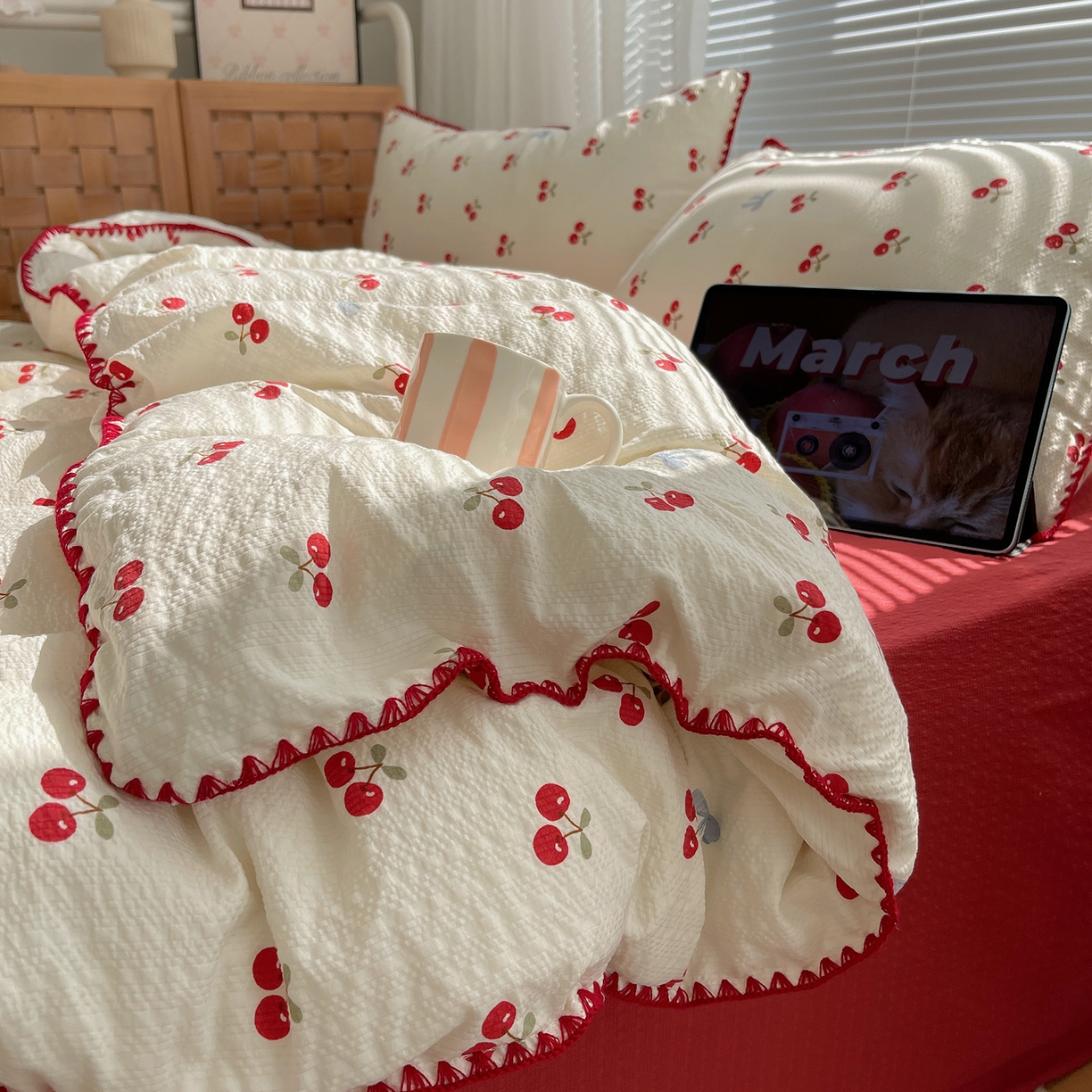 桃心家居 2026新款A类费尔岛可爱卡通贝壳边三角针工艺双层纱泡芙棉泡芙纱系列四件套 泡芙棉-甜甜樱桃
