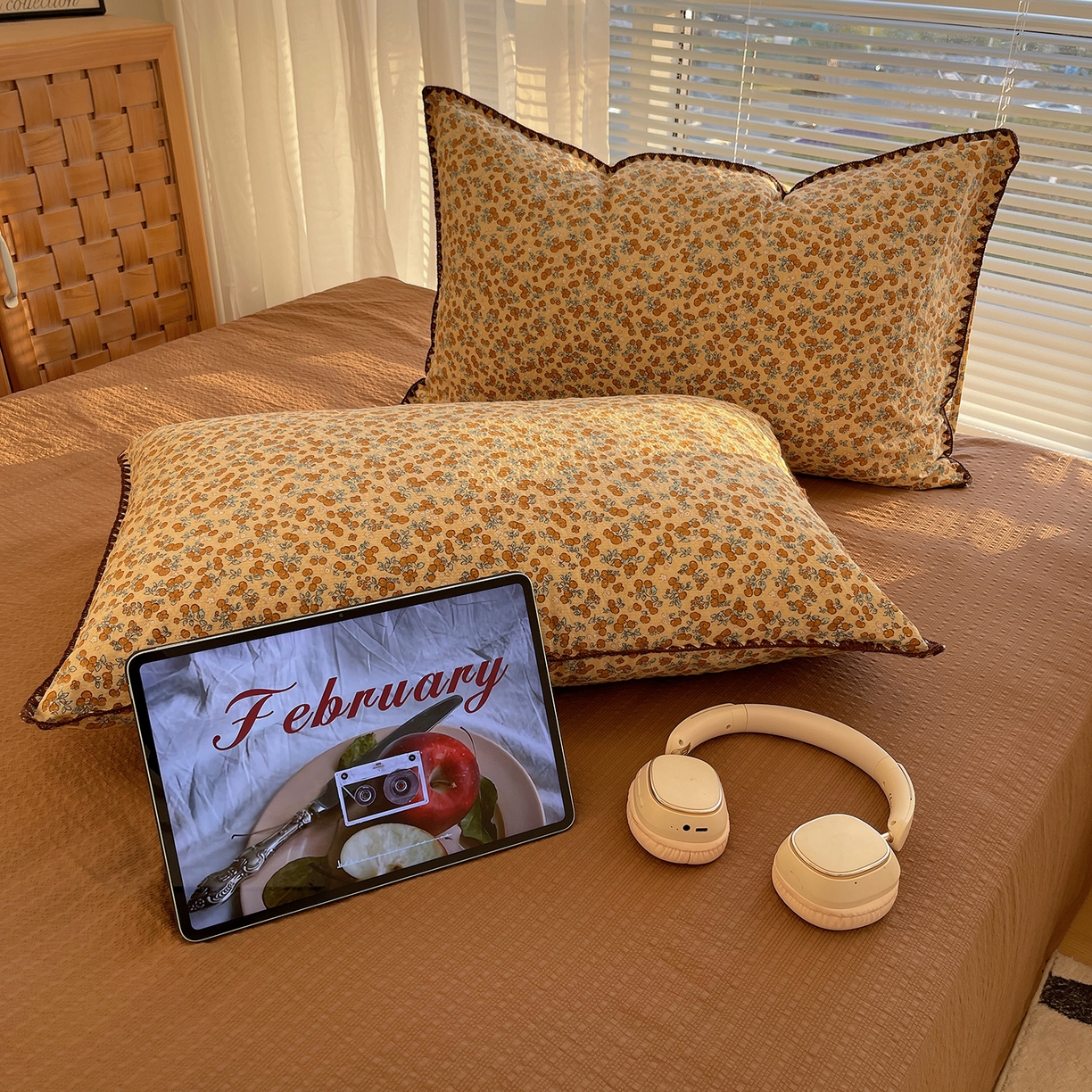 91家纺网 家纺一手货源 找家纺 桃心家居 2026新款A类费尔岛可爱卡通贝壳边三角针工艺双层纱泡芙棉泡芙纱系列四件套 泡芙棉-盛夏