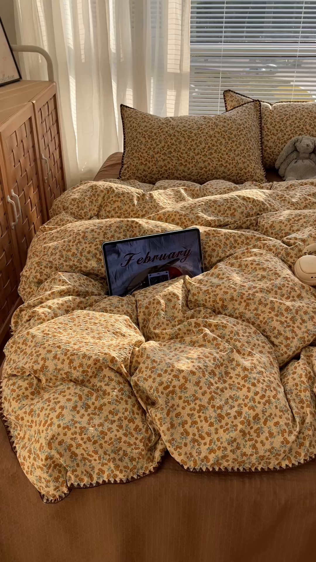 91家纺网 家纺一手货源 找家纺 桃心家居 2026新款A类费尔岛可爱卡通贝壳边三角针工艺双层纱泡芙棉泡芙纱系列四件套 泡芙棉-盛夏