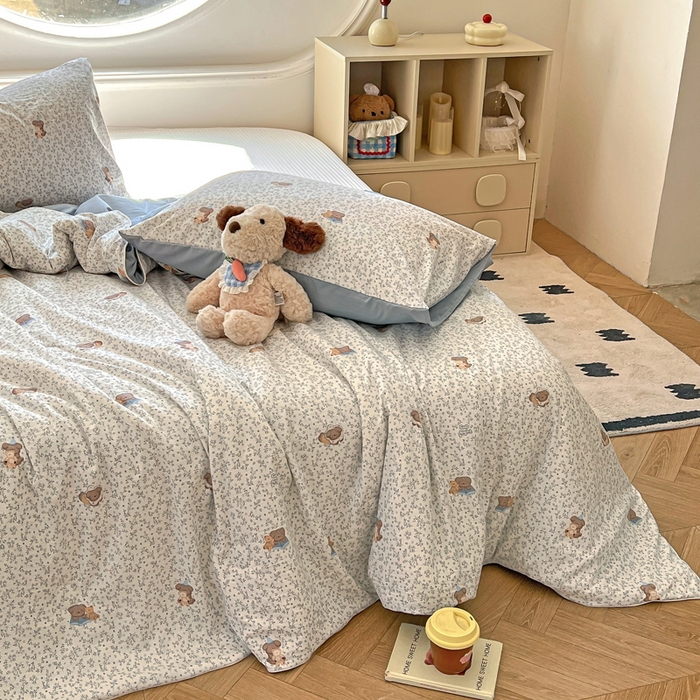 91家纺网 家纺一手货源 找家纺 苏羿家纺 2026春夏新款亲肤水洗棉印花夏被空调被夏凉被被子被芯 小熊点点