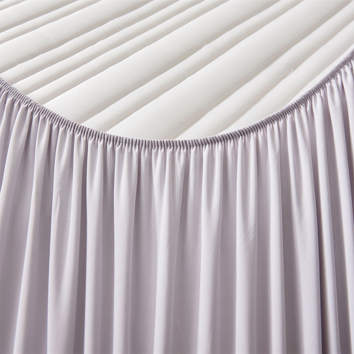 91家纺网 家纺一手货源 找家纺 雯豆家纺 2026春夏新品氨纶凉感床笠夹棉款床笠三件套床垫保护套 知夏-浅灰