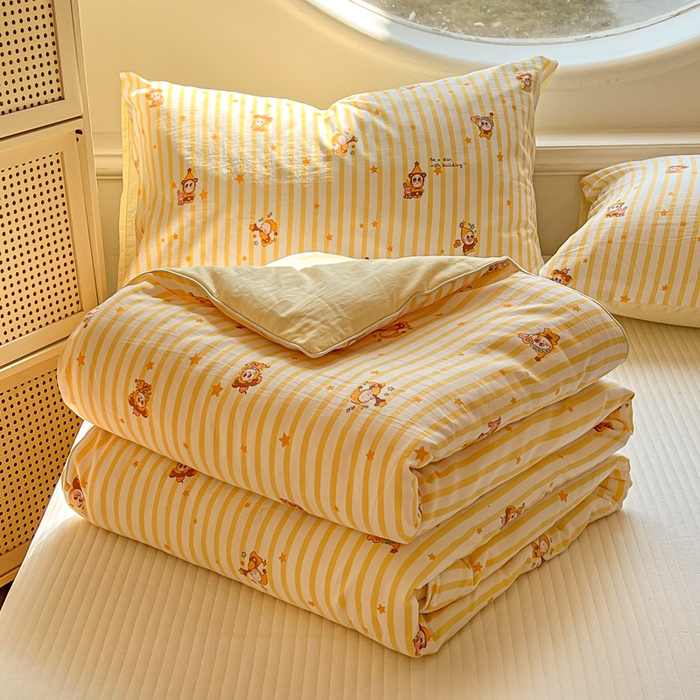 91家纺网 家纺一手货源 找家纺 苏羿家纺 2026春夏新款亲肤水洗棉印花夏被空调被夏凉被被子被芯 芝士星星仔