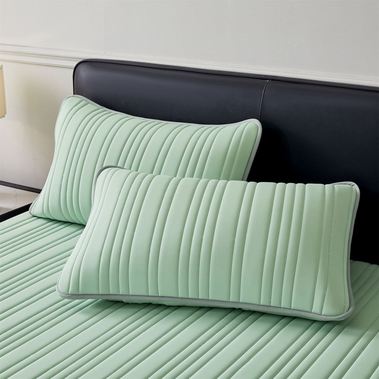 91家纺网 家纺一手货源 找家纺 雯豆家纺 2026春夏新品氨纶凉感床笠夹棉款床笠三件套床垫保护套 知夏-青草绿