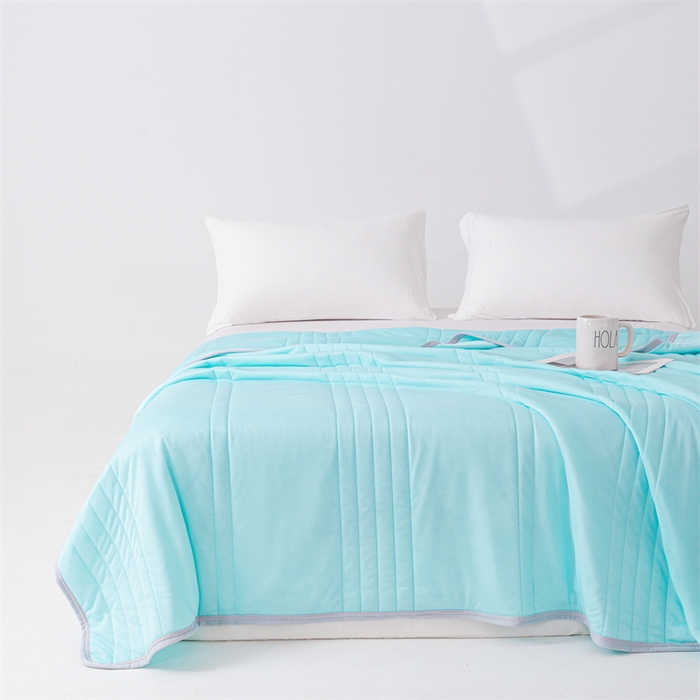 91家纺网 家纺一手货源 找家纺 世爵家纺 2026新款凉感丝冰淇淋夏被纯色印花空调被直播跨境外贸爆款 湖绿