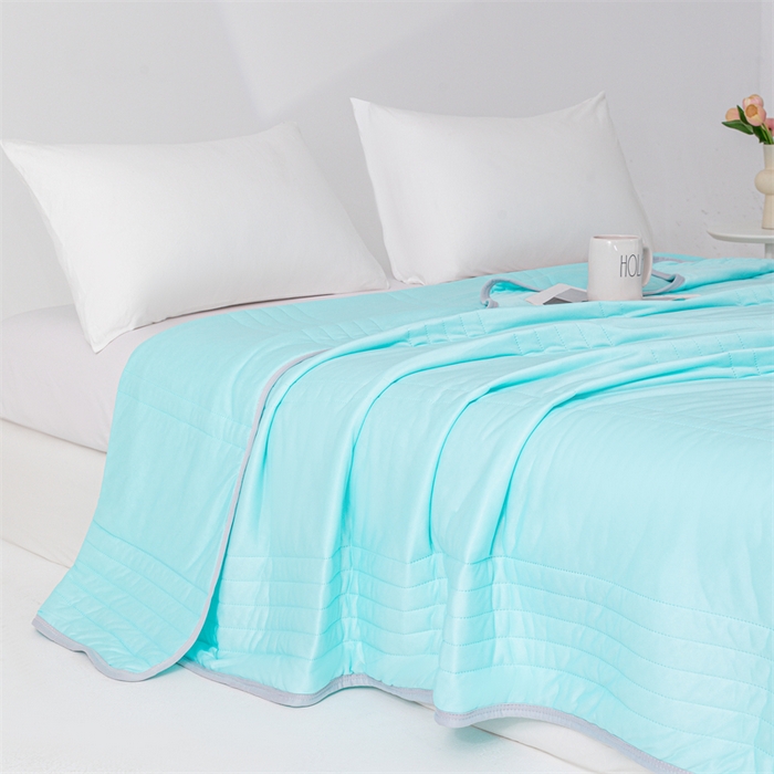 91家纺网 家纺一手货源 找家纺 世爵家纺 2026新款凉感丝冰淇淋夏被纯色印花空调被直播跨境外贸爆款 湖绿