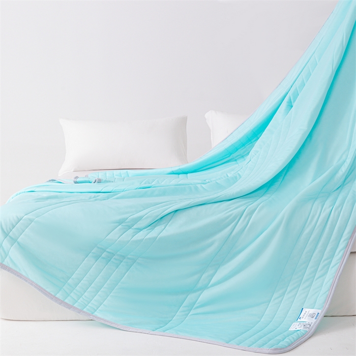 91家纺网 家纺一手货源 找家纺 世爵家纺 2026新款凉感丝冰淇淋夏被纯色印花空调被直播跨境外贸爆款 湖绿