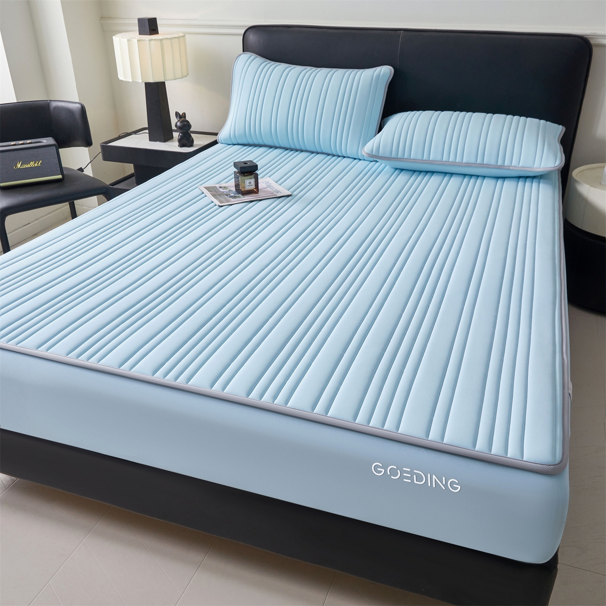 91家纺网 家纺一手货源 找家纺 雯豆家纺 2026春夏新品氨纶凉感床笠夹棉款床笠三件套床垫保护套 知夏-水蓝