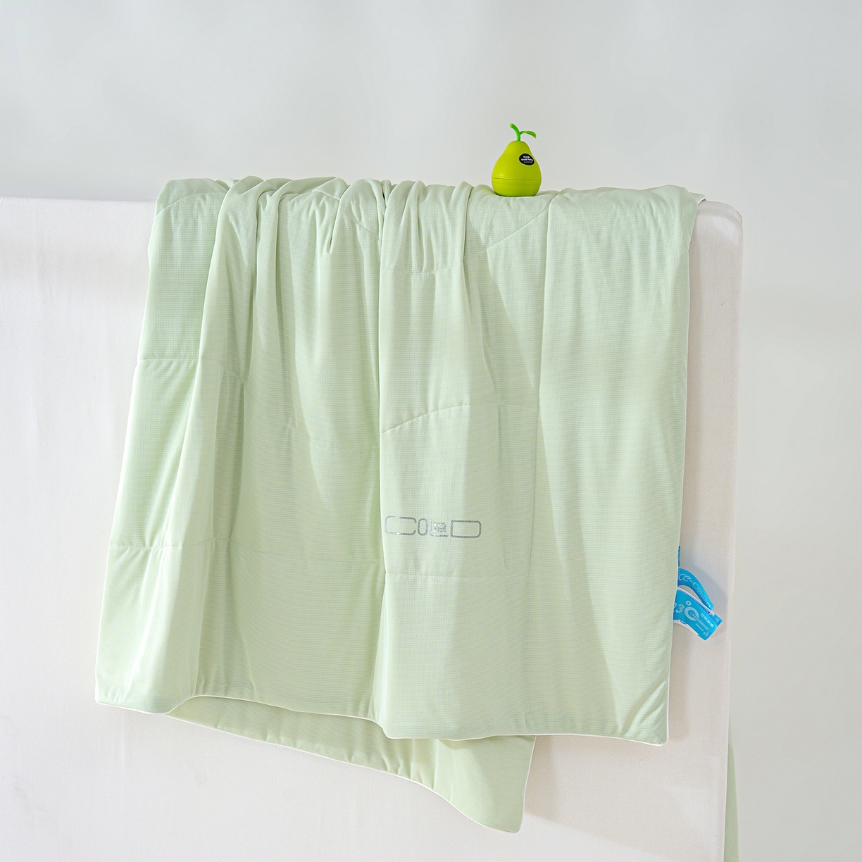 91家纺网 家纺一手货源 找家纺 （总）芯恋家居 2026新款A类提花高端素色凉感丝小冰被夏被夏凉被空调被