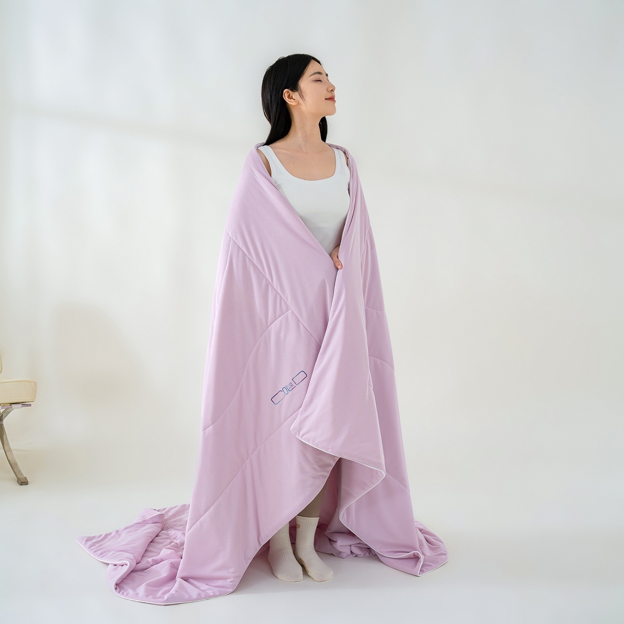 91家纺网 家纺一手货源 找家纺 芯恋家居 2026新款A类提花高端素色凉感丝小冰被夏被夏凉被空调被 丁香紫