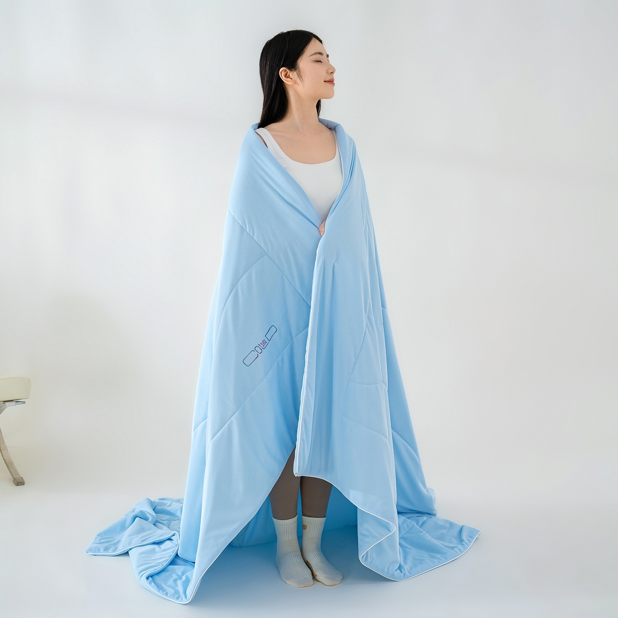 91家纺网 家纺一手货源 找家纺 芯恋家居 2026新款A类提花高端素色凉感丝小冰被夏被夏凉被空调被 冰川蓝