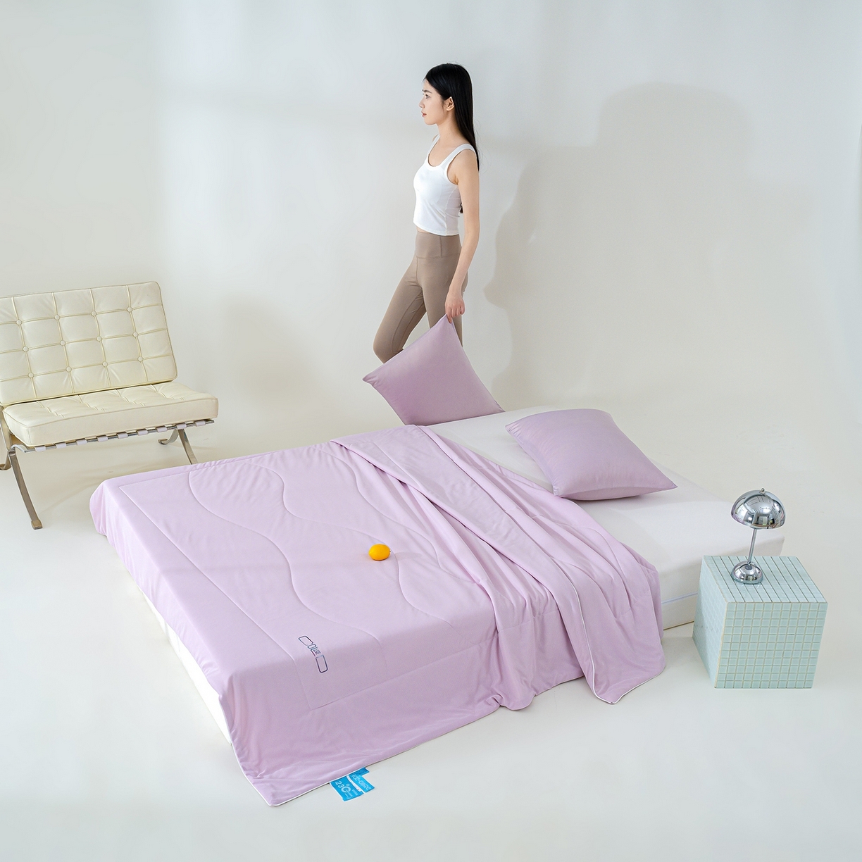 91家纺网 家纺一手货源 找家纺 芯恋家居 2026新款A类提花高端素色凉感丝小冰被夏被夏凉被空调被 丁香紫