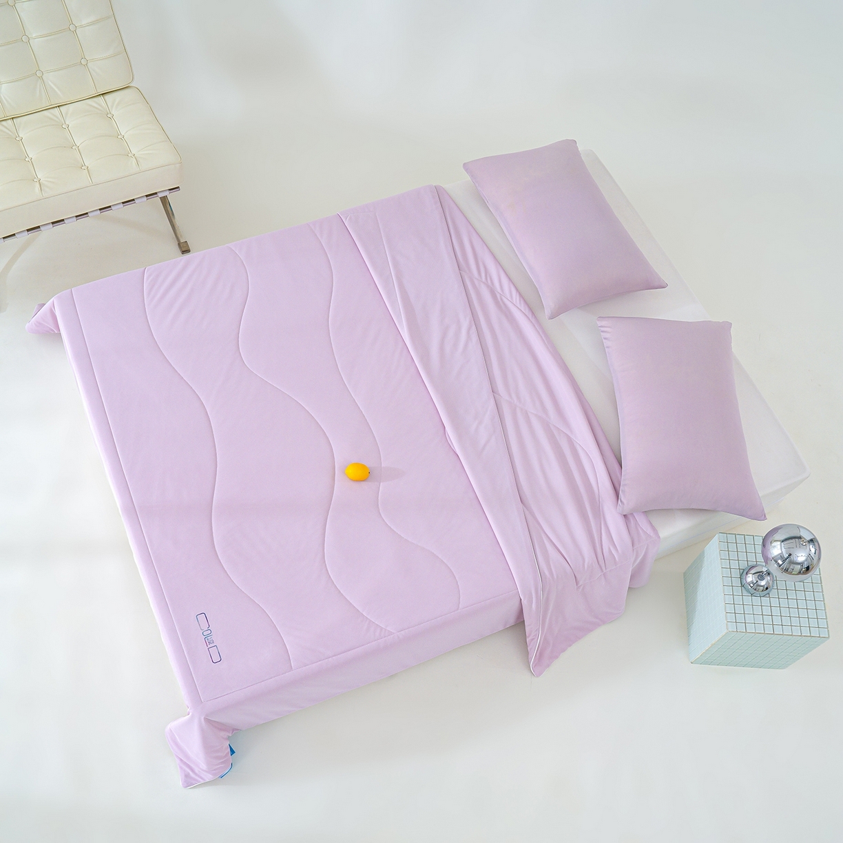 91家纺网 家纺一手货源 找家纺 芯恋家居 2026新款A类提花高端素色凉感丝小冰被夏被夏凉被空调被 丁香紫