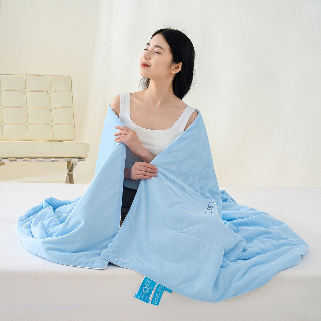 91家纺网 家纺一手货源 找家纺 芯恋家居 2026新款A类提花高端素色凉感丝小冰被夏被夏凉被空调被 冰川蓝