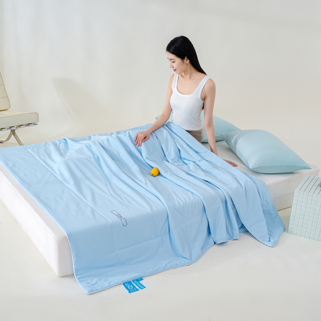 91家纺网 家纺一手货源 找家纺 芯恋家居 2026新款A类提花高端素色凉感丝小冰被夏被夏凉被空调被 冰川蓝