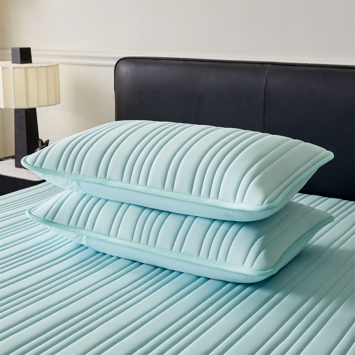 91家纺网 家纺一手货源 找家纺 雯豆家纺 2026春夏新品氨纶凉感床笠夹棉款床笠三件套床垫保护套 知夏-水绿