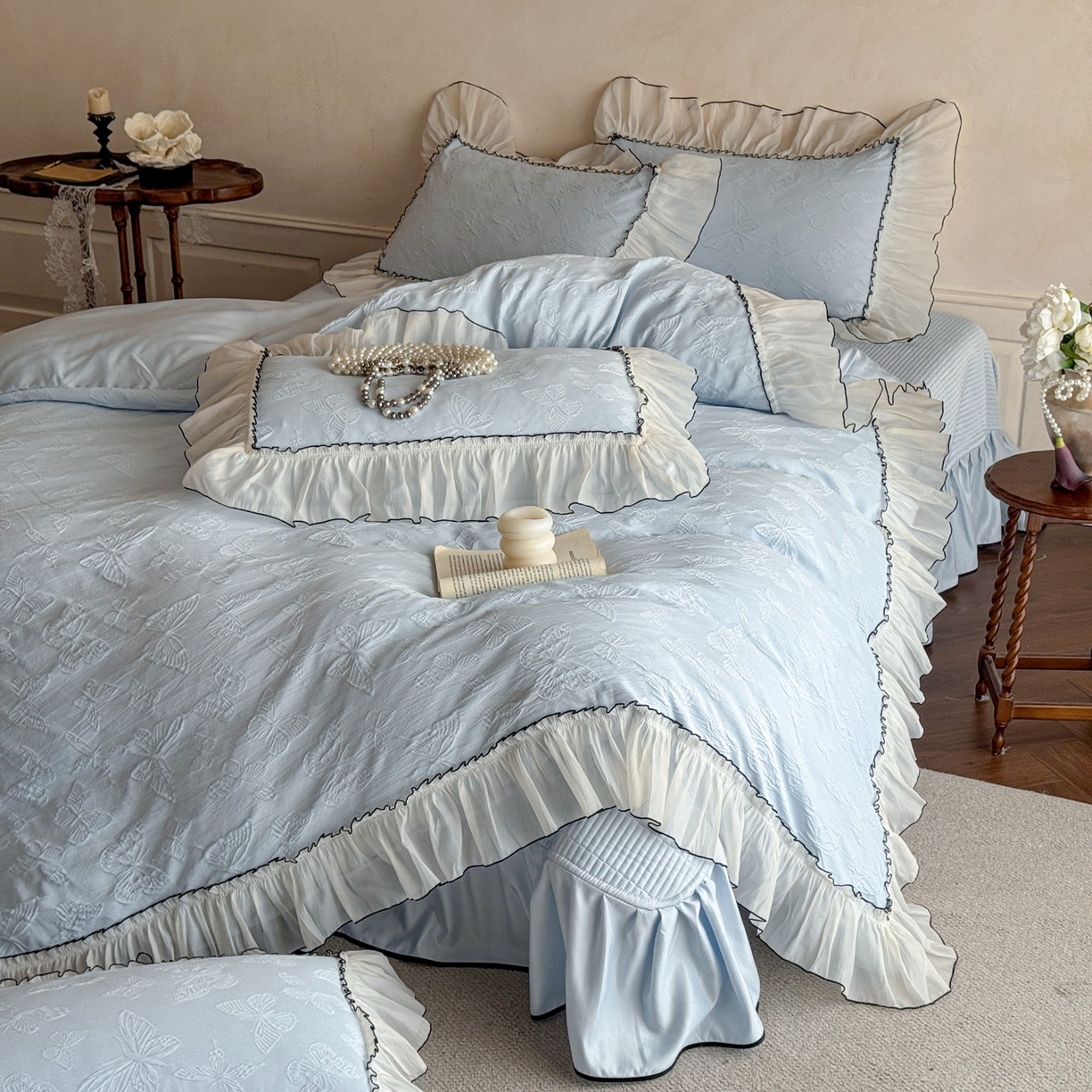 迪梦姿家纺 2026春夏新款梦蝶真丝提花床盖四件套 梦蝶-天空兰