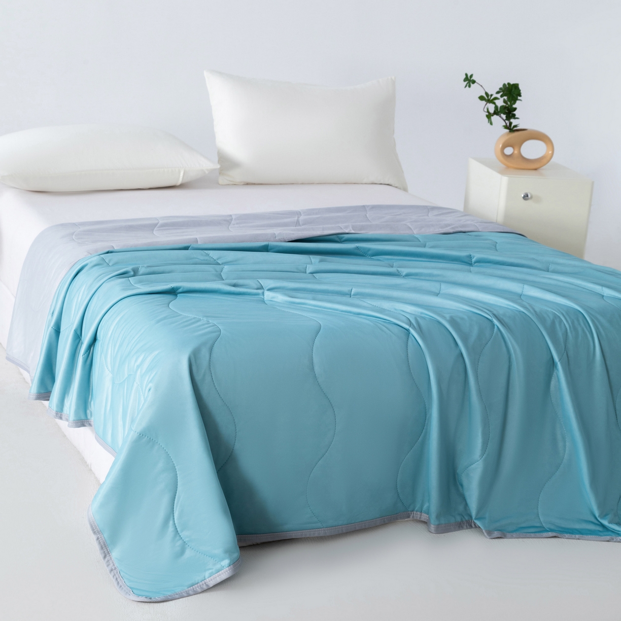 91家纺网 家纺一手货源 找家纺 畅销被业 2026新款凉感丝夏凉被夏被-大波浪 波浪格-墨绿