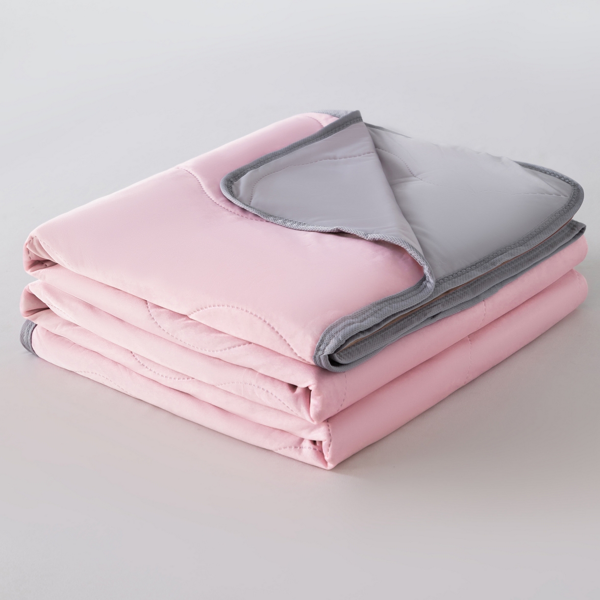 91家纺网 家纺一手货源 找家纺 畅销被业 2026新款凉感丝夏凉被夏被-大波浪 波浪格-浅粉