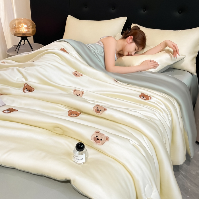 席佬大 2026新款水洗冰丝夏被 夏被四件套 小熊-奶黄绿