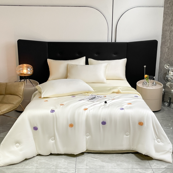 91家纺网 家纺一手货源 找家纺 席佬大 2026新款水洗冰丝夏被 夏被四件套 南瓜—奶白米黄