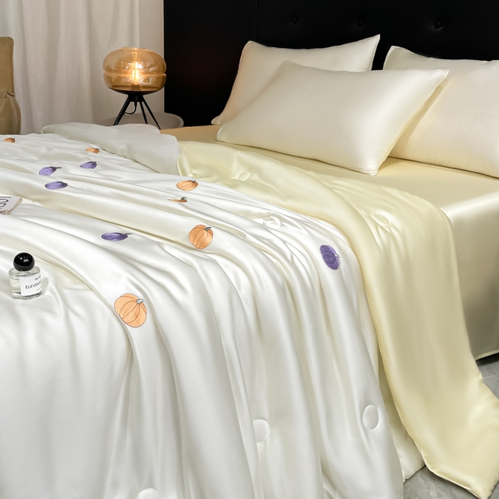 91家纺网 家纺一手货源 找家纺 席佬大 2026新款水洗冰丝夏被 夏被四件套 南瓜—奶白米黄