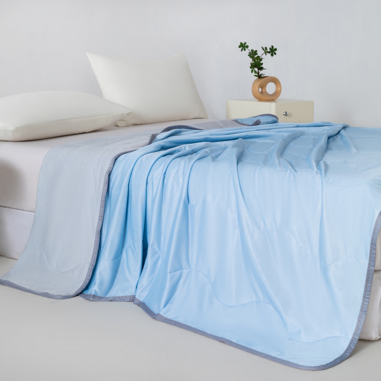 91家纺网 家纺一手货源 找家纺 畅销被业 2026新款凉感丝夏凉被夏被-大波浪 波浪格-天蓝