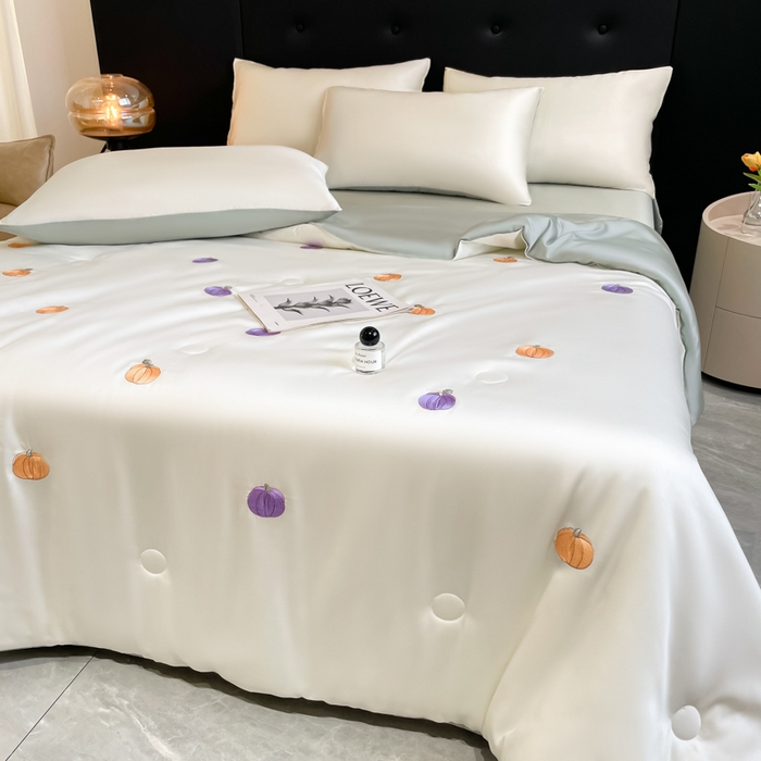 91家纺网 家纺一手货源 找家纺 席佬大 2026新款水洗冰丝夏被 夏被四件套 南瓜—奶白绿