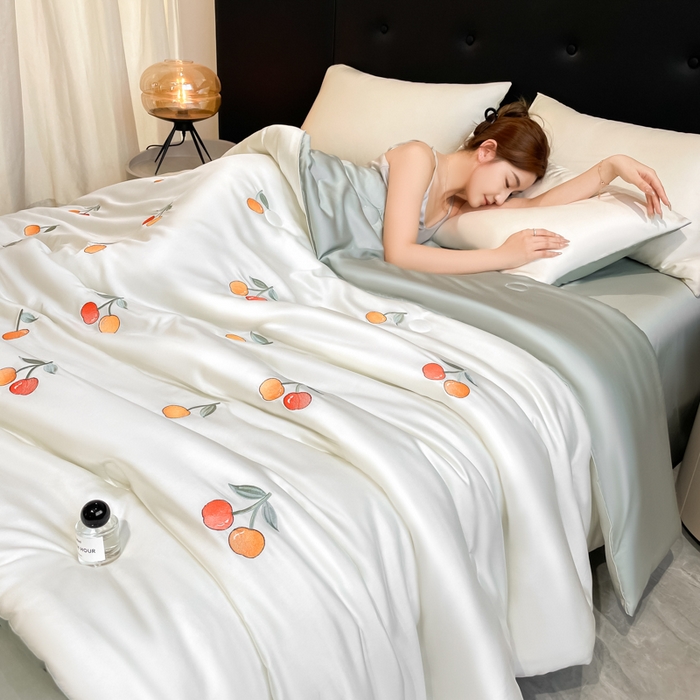 91家纺网 家纺一手货源 找家纺 席佬大 2026新款水洗冰丝夏被 夏被四件套 樱桃-奶白绿