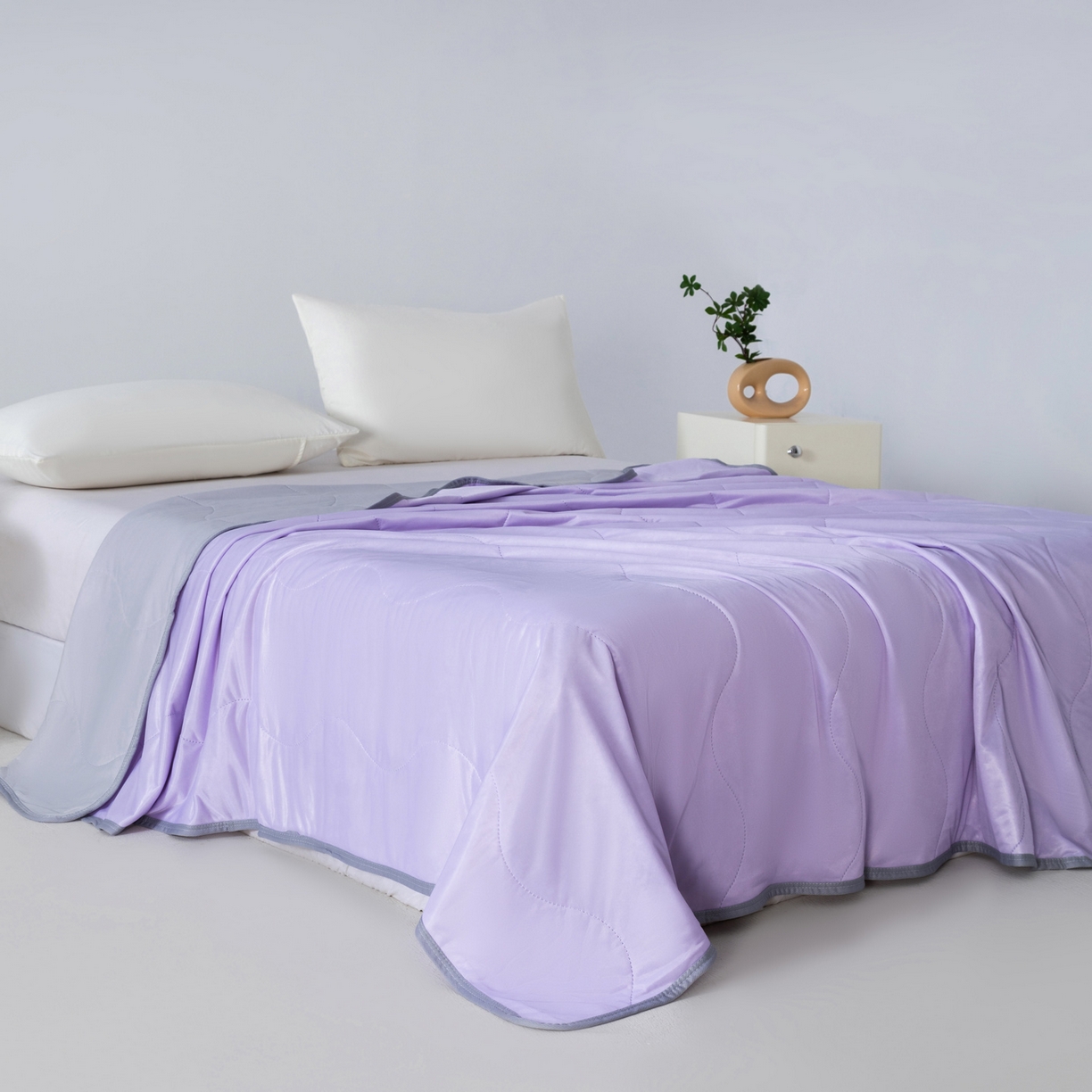 91家纺网 家纺一手货源 找家纺 畅销被业 2026新款凉感丝夏凉被夏被-大波浪 波浪格-紫色