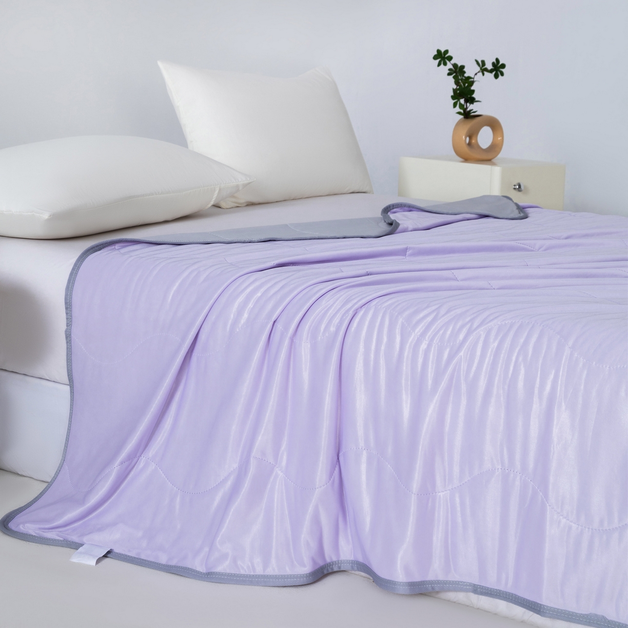 91家纺网 家纺一手货源 找家纺 畅销被业 2026新款凉感丝夏凉被夏被-大波浪 波浪格-紫色