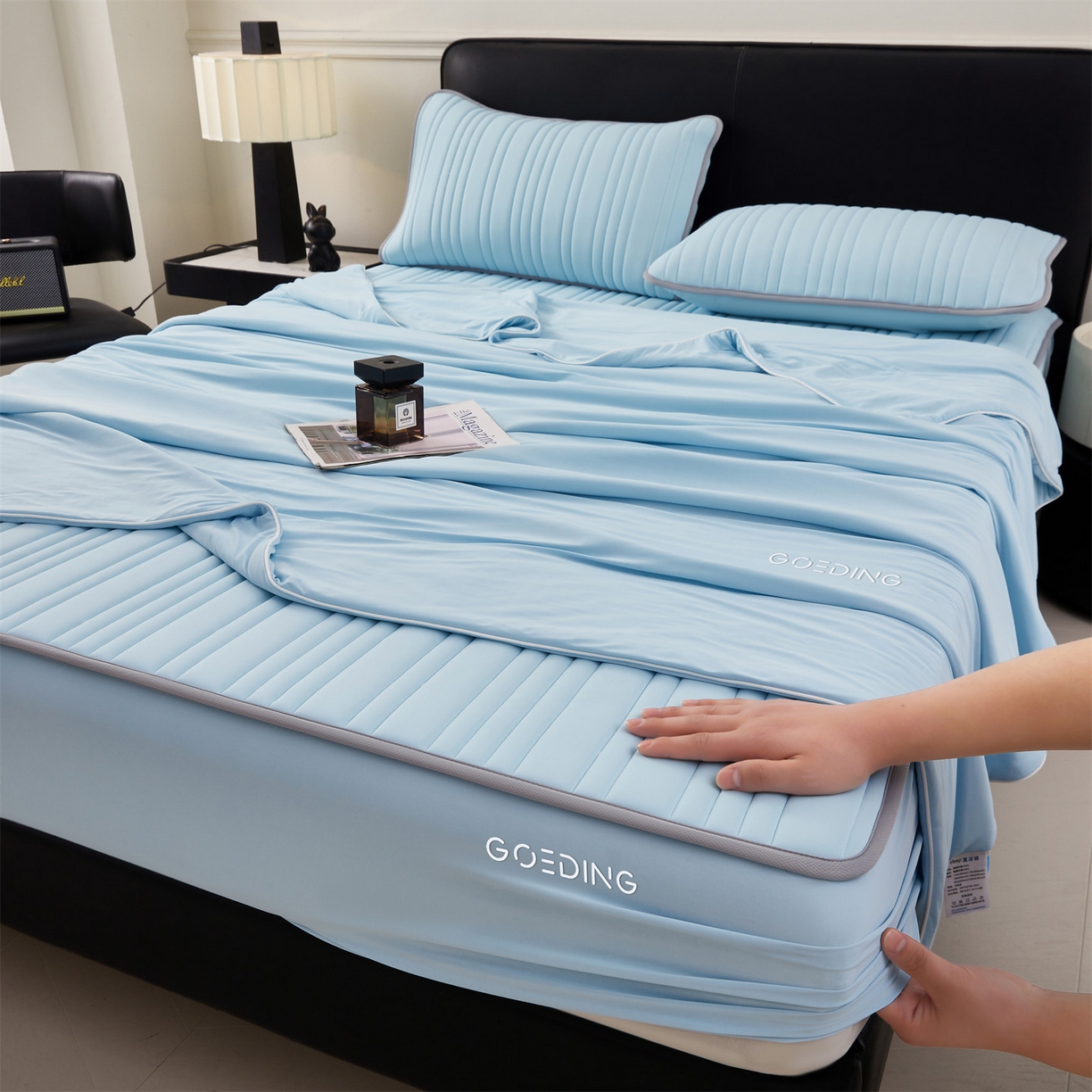 91家纺网 家纺一手货源 找家纺 （总）雯豆家纺 2026春夏新款氨纶凉感丝床笠夏被四件套0.28凉感值空调被子被芯,知夏-粉,知夏-黛蓝,知夏-浅灰,知夏-青草绿,知夏-深灰,知夏-水蓝,知夏-水绿