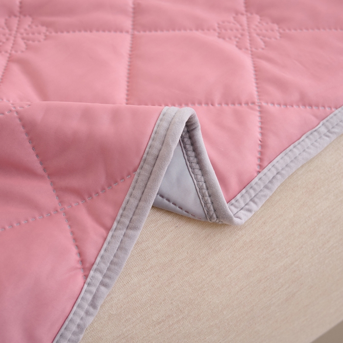 91家纺网 家纺一手货源 找家纺 畅销被业 2026新款跨境外贸凉感丝纯色压花夏被系列 豆沙