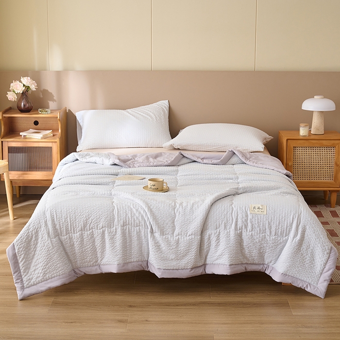 91家纺网 家纺一手货源 找家纺 畅销被业 2026新款水洗棉泡泡格夏被 泡泡格-浅灰