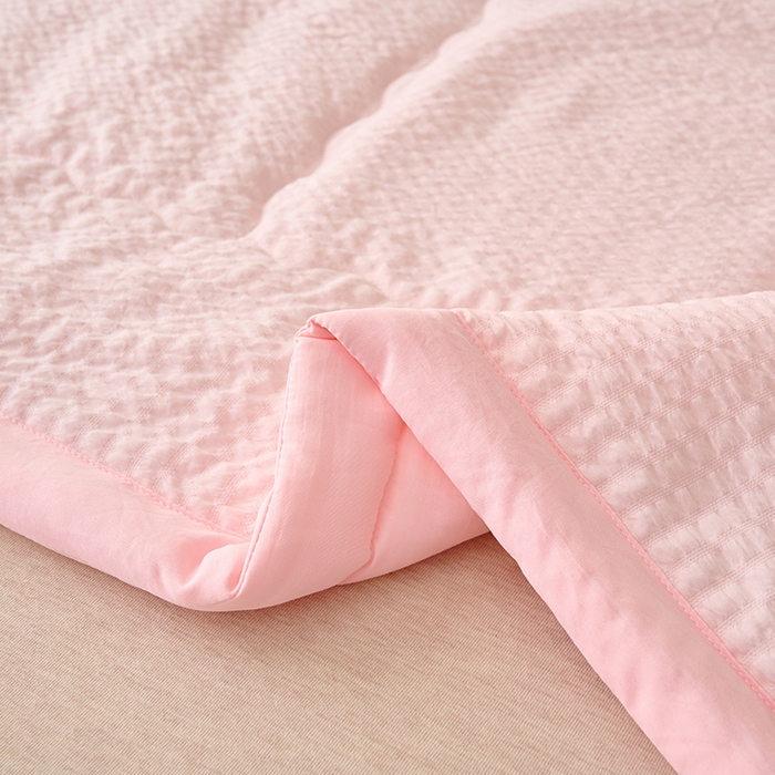 91家纺网 家纺一手货源 找家纺 畅销被业 2026新款水洗棉泡泡格夏被 泡泡格-浅粉