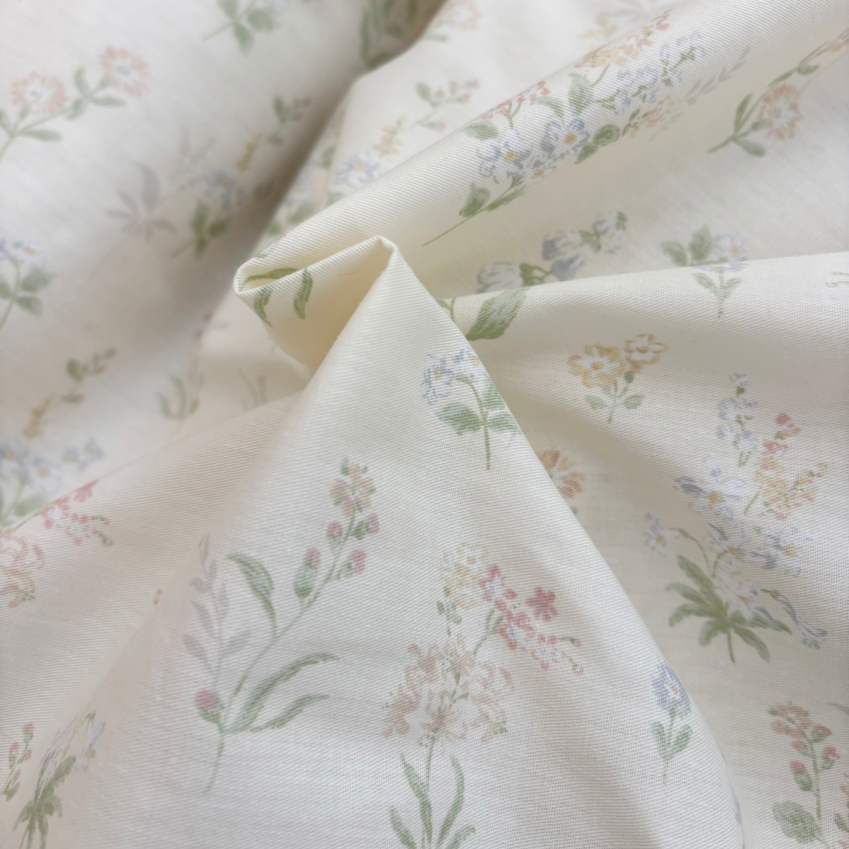 91家纺网 家纺一手货源 找家纺 满座家居 2026新款法式纯棉花边全棉床盖四件套小碎花田园风 青禾