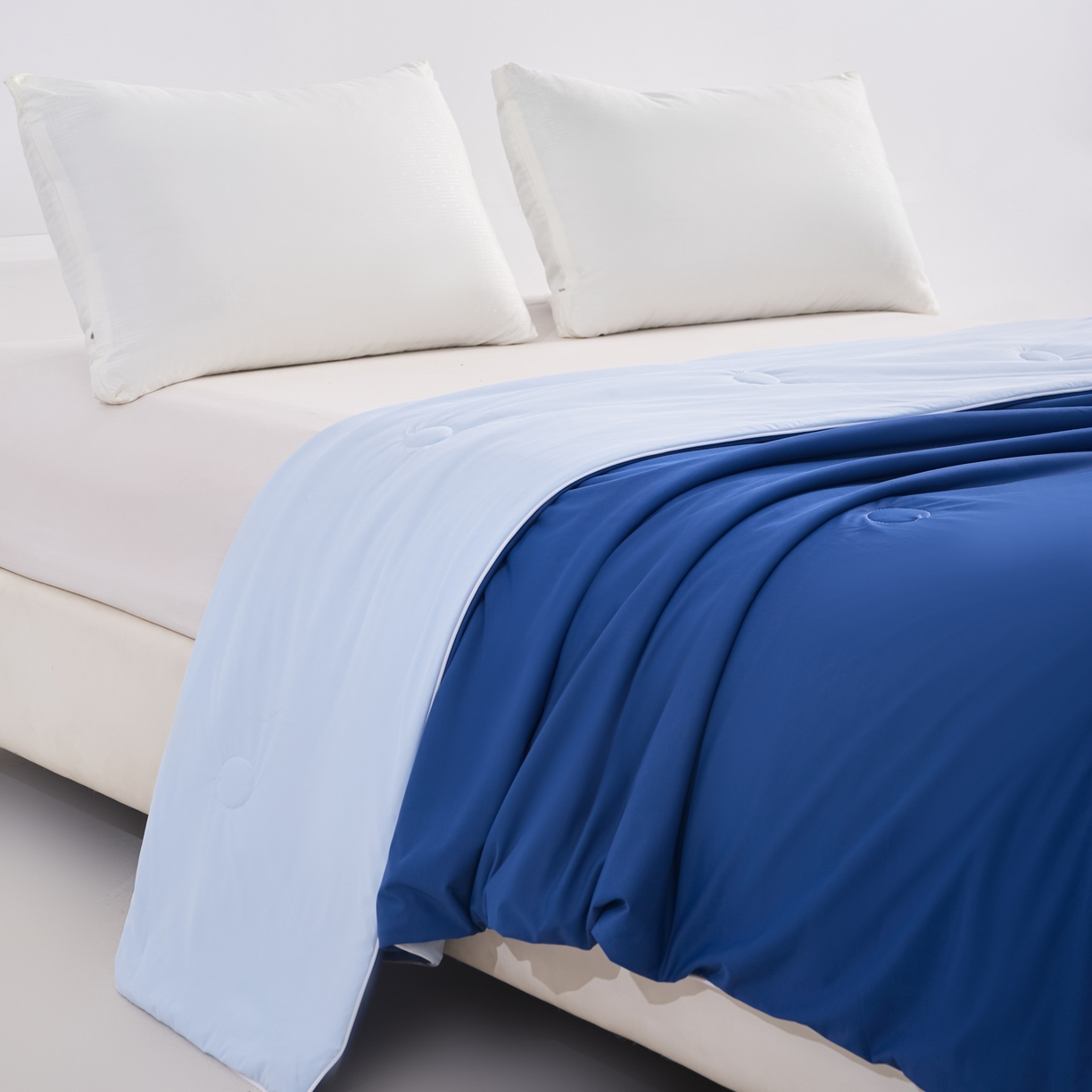 91家纺网 家纺一手货源 找家纺 苏羿家纺 2026春夏新款A类踩棉工艺凉感丝纯色夏被空调被夏凉被 被子被芯 浅蓝+深蓝